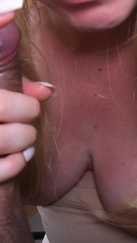 Asmr Pompino Con Grandi Tette Naturali - Intenso Piacere Orale