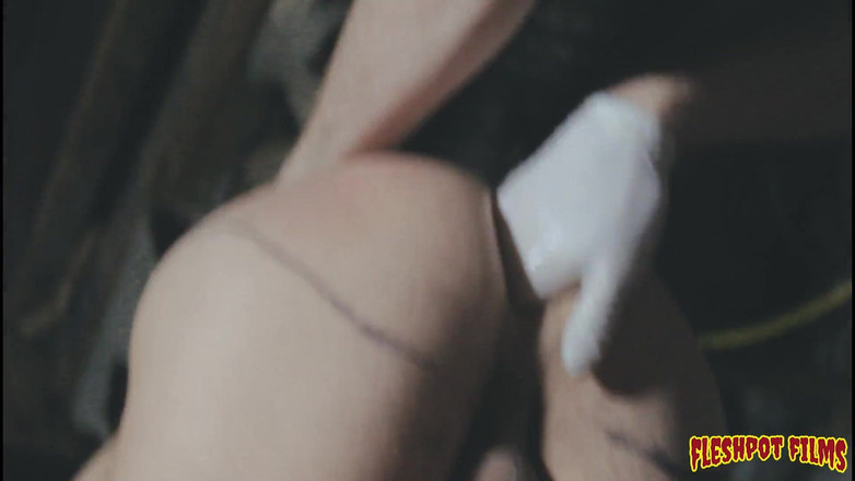 Fleshpot films: Готовка с Блейк: Brett, часть 2