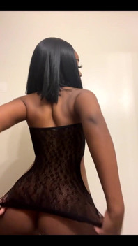 My Dress Kept Coming up‍