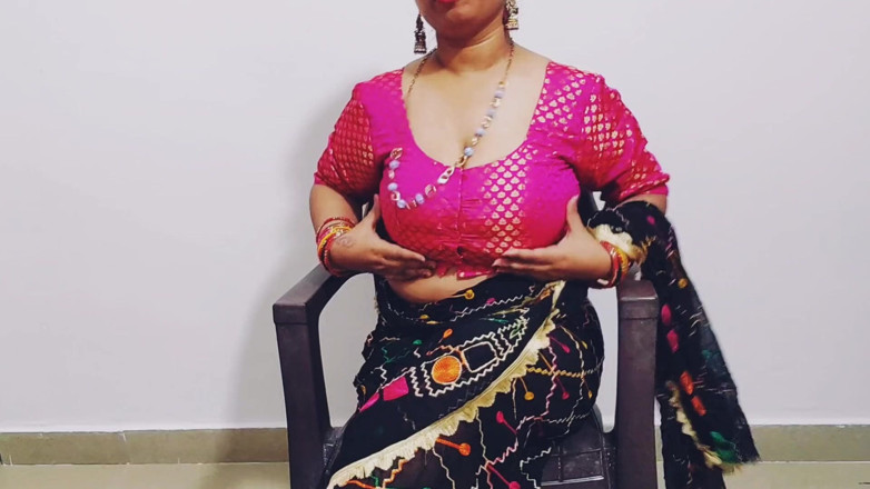 Desi Pari Bhabhi: Mama vitregă indiană și fiul vitreg