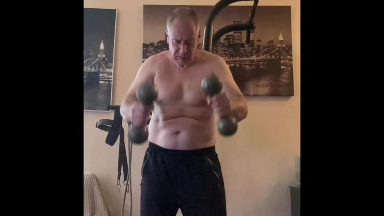 Alex Igogo: 당신이 보고 있는 것