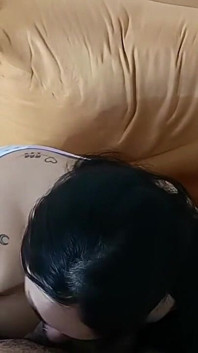 Nadržená Nevlastní Sestra Mi Dovolí Prstit Její Měkkou Kundičku a Pak Si Sedne Na Můj Penis