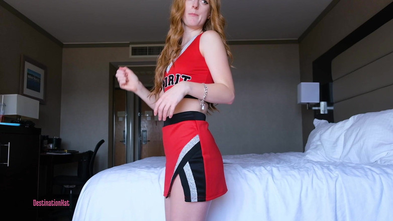 Destination Kat: Váš absurdně malý čůrák