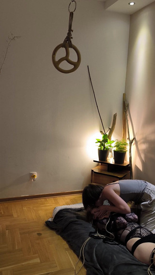 FenekManul: Light Shibari Show