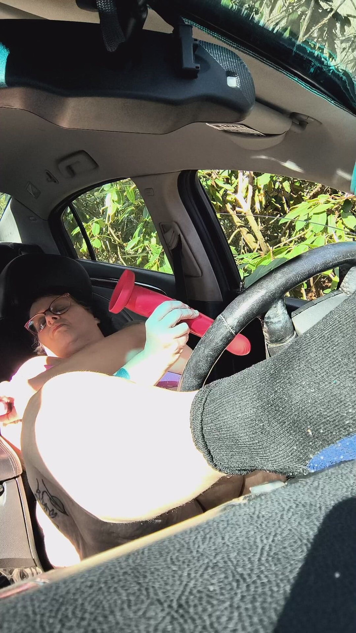 HerculesnVENUS: Provocación sucia mientras él está viendo a ella bombea el coño...