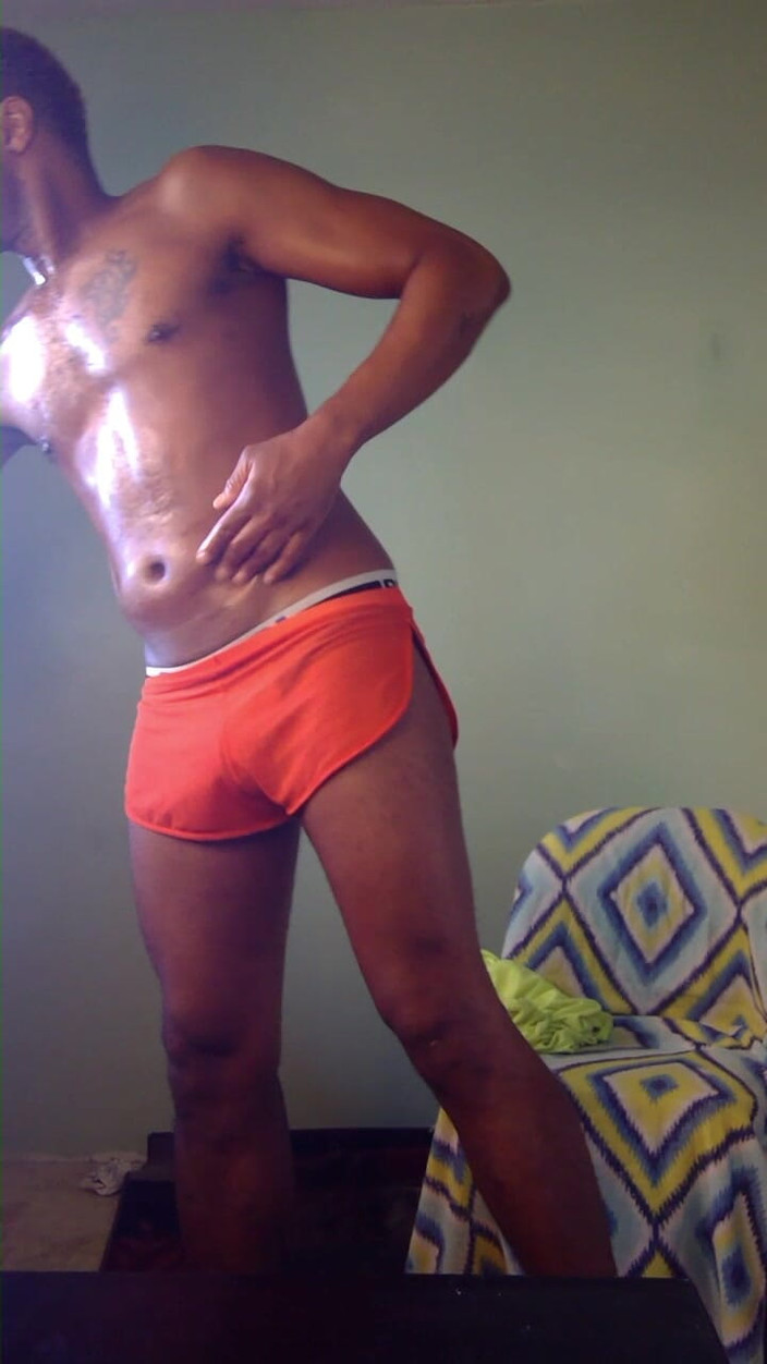 Kennie Jai: 팬을 위한 Kennie Jerks