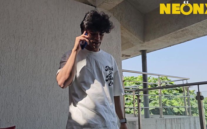 Neonx VIP studio: Hema Bhabhi Desi Sex med Desi Pojke