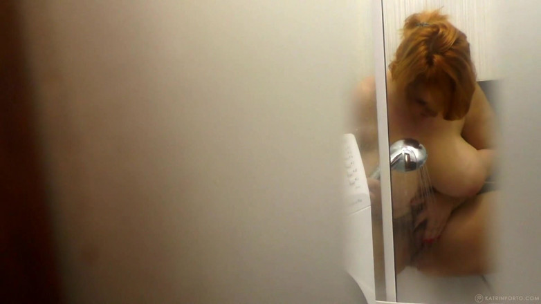 Katrin Porto: A hairy BBW masturbating in the shower