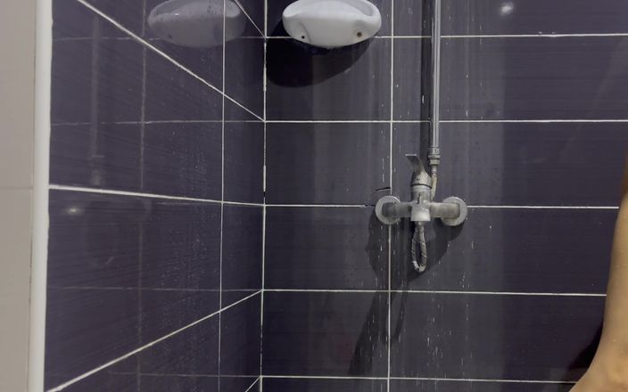 Great J: Przypadkowe doświadczenie seksualne miejscowego mężczyzny z muskularnym i gorącym tatą...