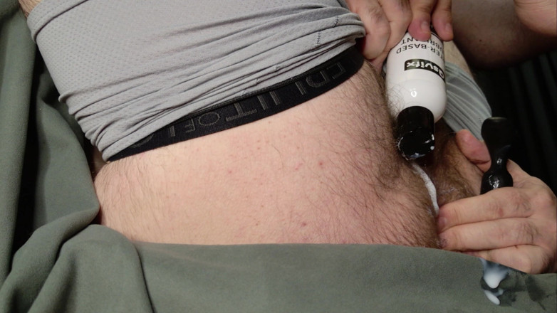 JJ7779: Inserting My Favourite Buttplug