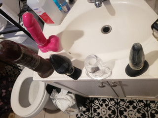 MIMEROMOLE: Azucena trans dívka má první anální orgasmus s 10 palcovou hračkou...