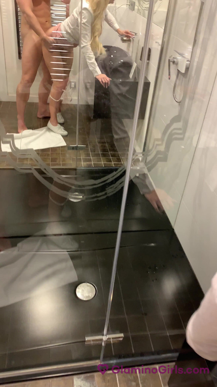 Glamino Girls: Glamino - část 5 prsatá bohyně Tori Cummings