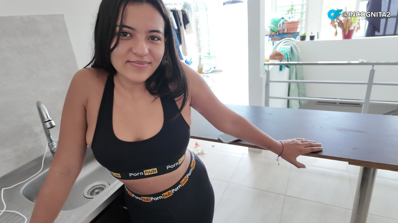 Solo_incognita: パート1-私のフィットネスの友人が私のコックをむさぼり食う