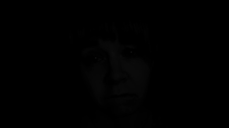 Jolie Lyon: Madrasta do amigo religioso está desesperada por sua semente