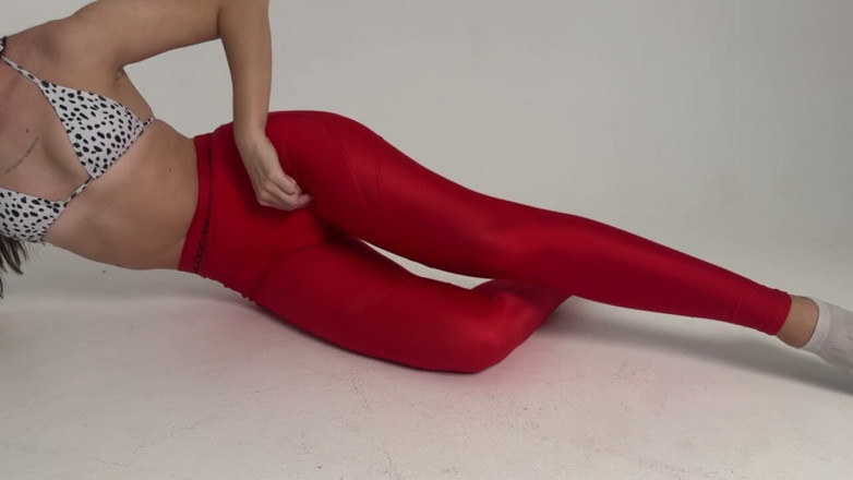 Skinny_lady69: Ciasne czerwone legginsy joga