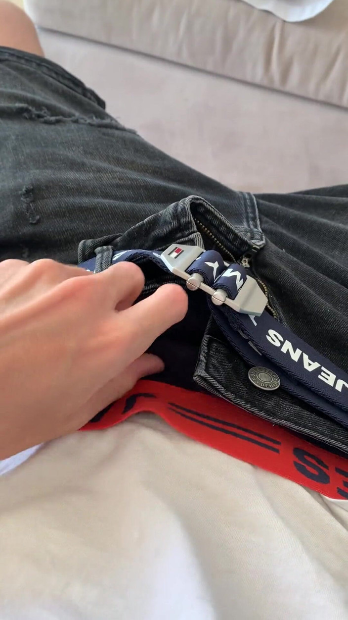 Gaesan33Bordeaux: Покажіть мій член у відпустці