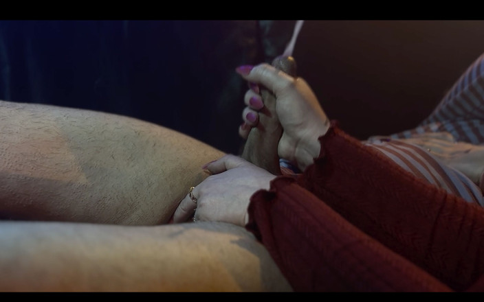 Shawna Panofka: Perfect Handjob Cumshot