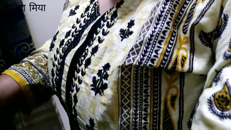 Aria Mia: Cerita hot istri hot dost ki ko jabardast lagi asik...