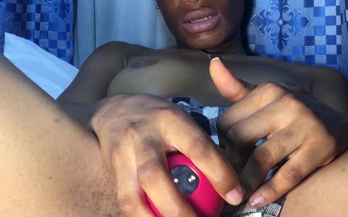 WET EBONY: 我只想做爱