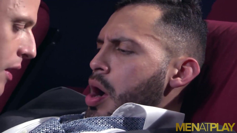 MenAtPlay: MENATPLAY - il muscoloso Ivan gregory viene inculato da Viktor Rom