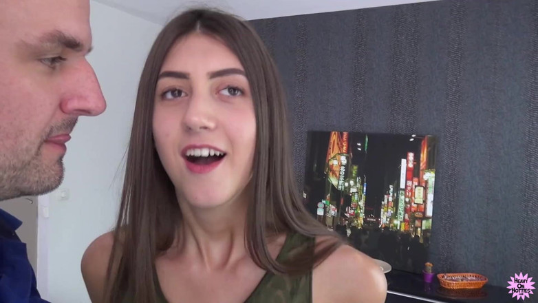 Heavy on Hotties: Tall Teen Meets a Large Man for a Sexual Romp