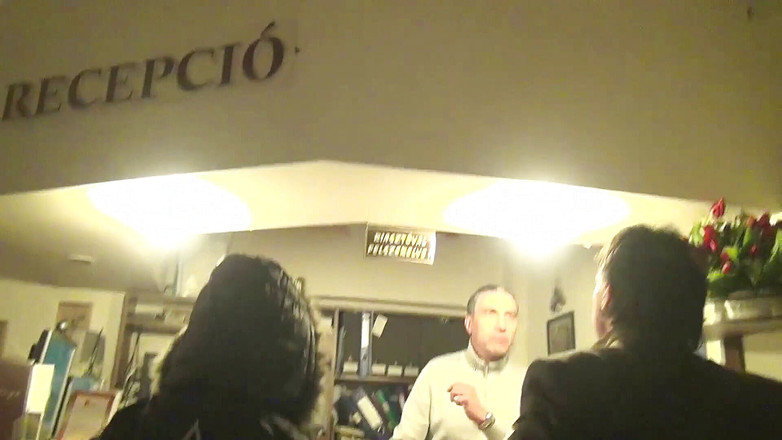 Fetish Paradise: Супер крошка скачет на члене возбужденного мужика