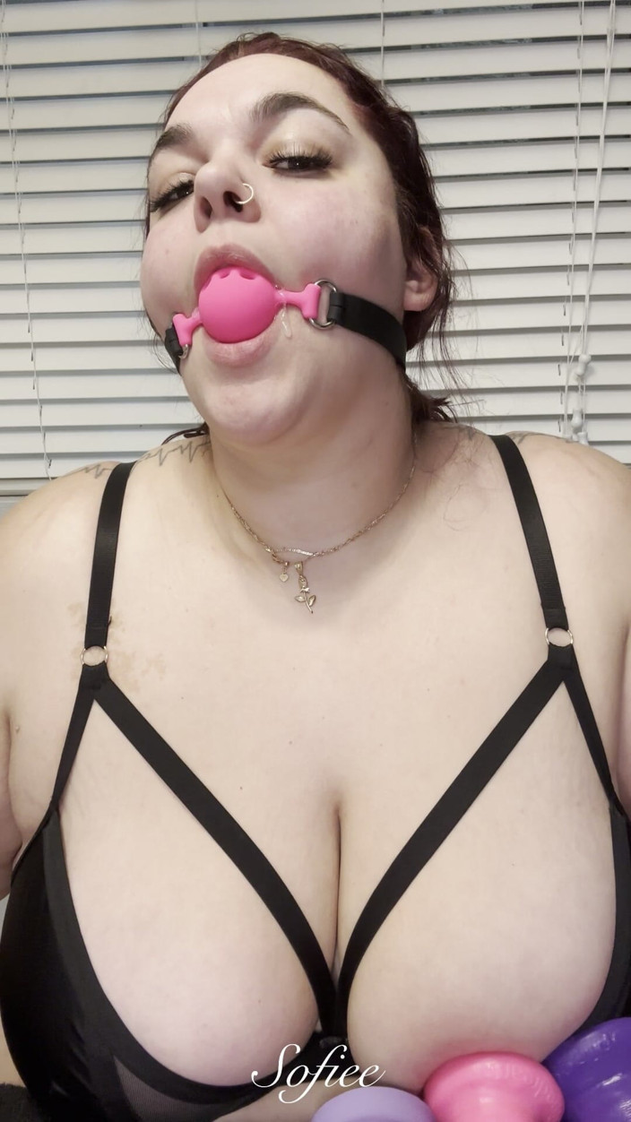 SofieeSoles: Big Tits, Lots of Spit &amp; a Ball Gag Solo Fun