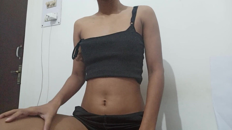 desigirl93: Gadis desi muncrat asli saat masturbasi
