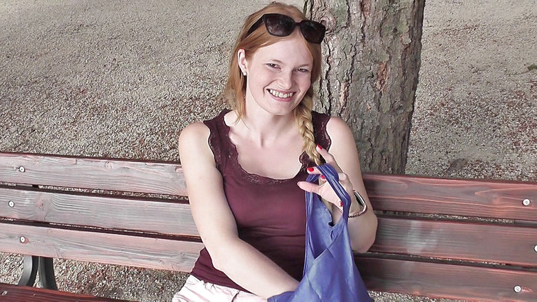 Spermalicious: All'aperto riconosciuto, buco del culo tedesco rapidamente nel parco