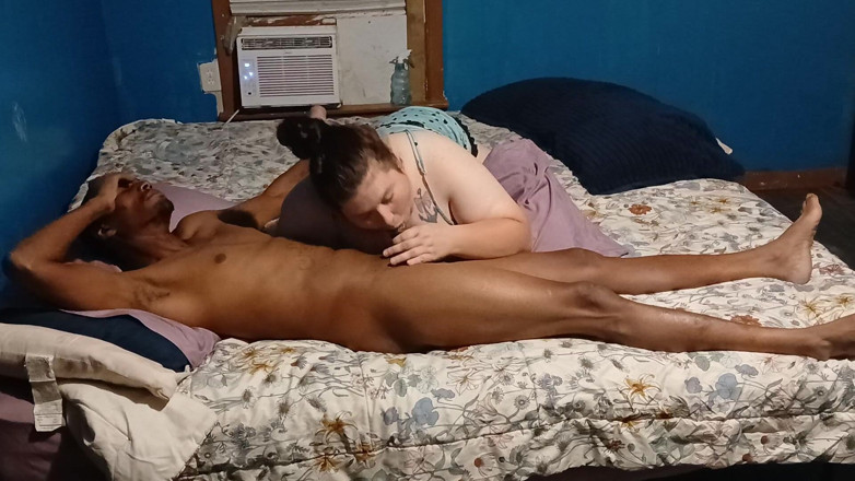 Sloppylynn: Cuando las dos son tóxicas y ella todavía quiere comer...