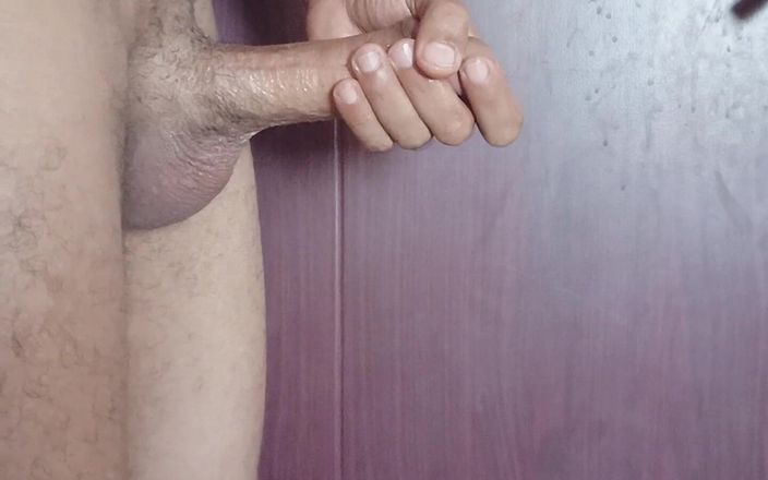 Preek Fans: Nuevo sexy masturbación de una polla blanca