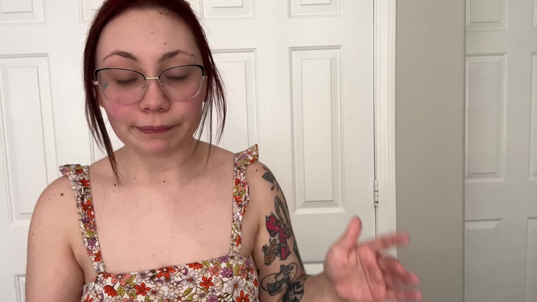 Lenna Lux: Camilan menyusutku