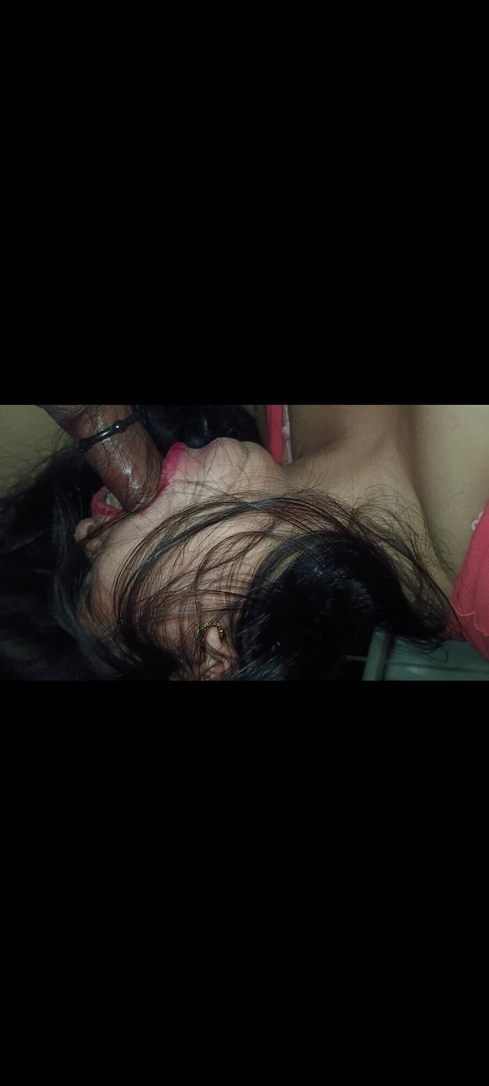 The director: Buatan sendiri Pasangan Sebenar