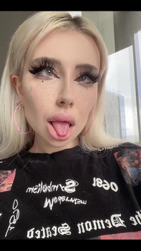 I Feel That All Doors Are Open