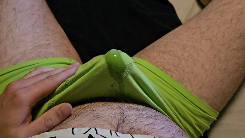 Gnirlo23: Sborra nei miei boxer verdi!