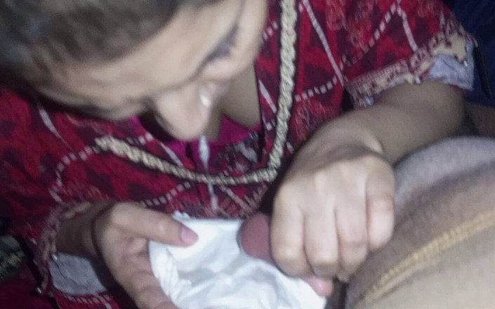 UnluckyDoll: Blowjob pancutan mani dalam mulut.