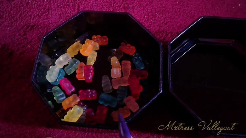 Mxtress Valleycat: दिग्गज प्रेमियों की लॉटरी