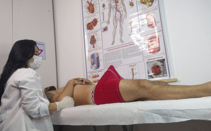 Jennyferpimenta: 护士让她的第一个病人勃起!