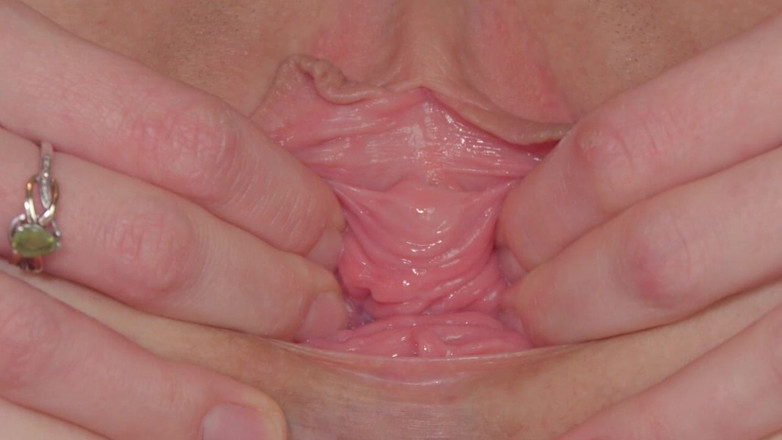 Saint Ahsoka: Schizzi bagnati estremamente vicino alla fotocamera