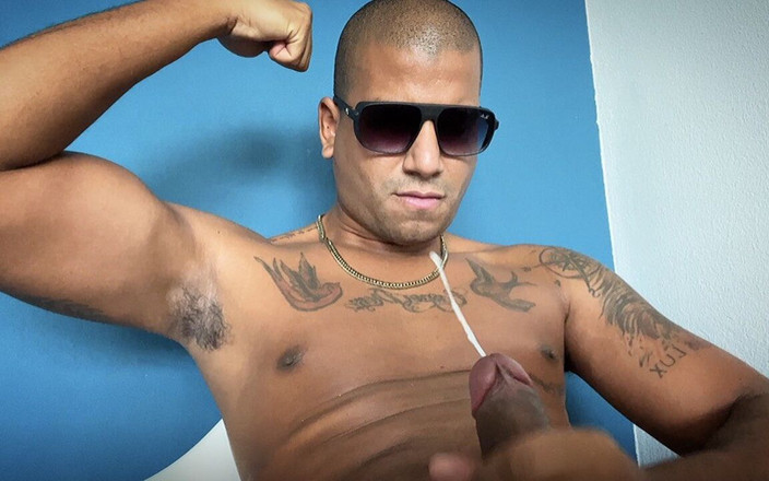 Smoker Master: 喫煙者手コキ毛脇の下大きなコック