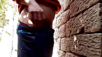 Gangbang straight: Moje čůrací ejakulace