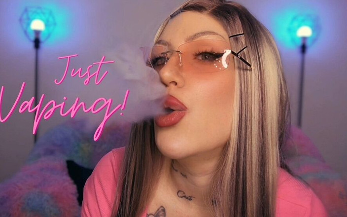 LDBMistress: Hanya Vaping