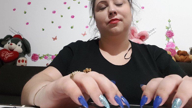 LoraBbw: Asmr nail tapping y rascado