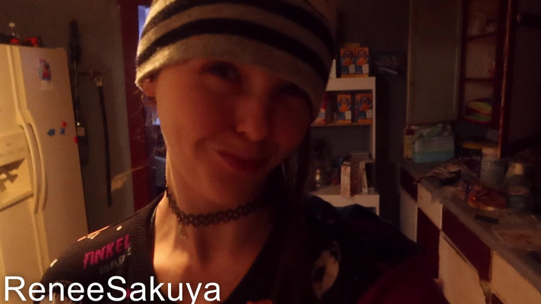 Renee Sakuya: 4410670