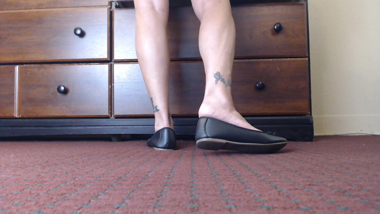 Abby Anna: Dirty feet ballet flats shoe play