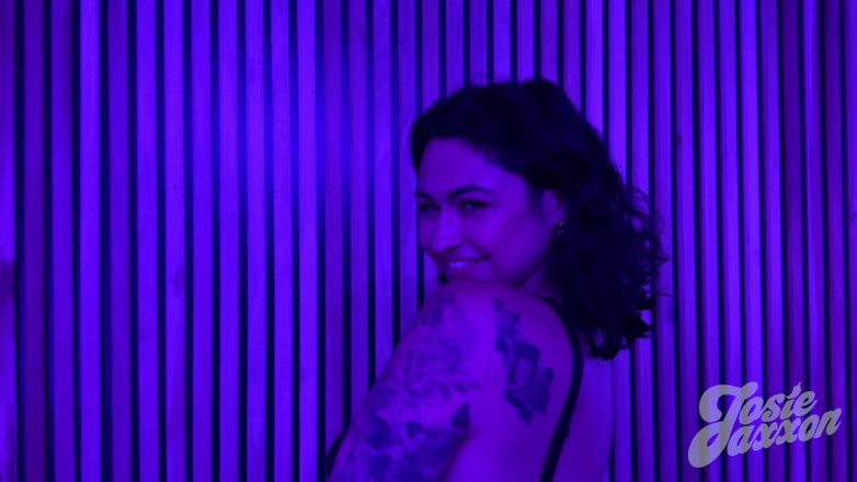 Josie Jaxxon: Gioca con orgasmi party: fatto per venire davanti a una...