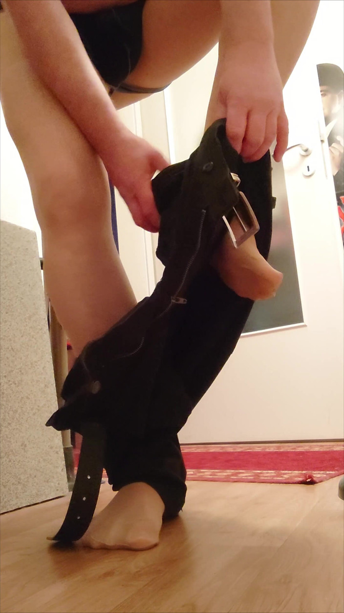 Carmen_Nylonjunge: 朝買い物から帰ったばかり