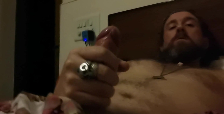 Dirty Talking Guy: Vuốt ve một lượng tinh khổng lồ luôn giúp tôi...