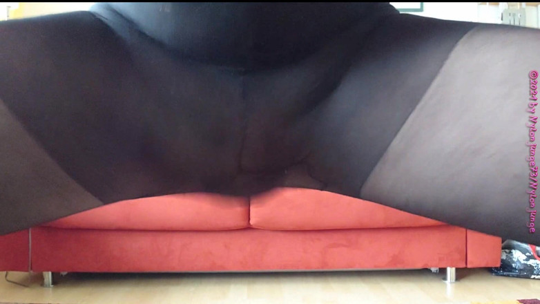 Carmen_Nylonjunge: Put on black tights in the apartment - part 2