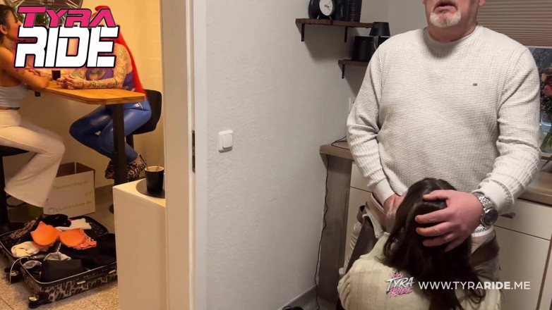 TYRARIDE: Getatoeëerde milf in het geheim geneukt door Egon Kowalski